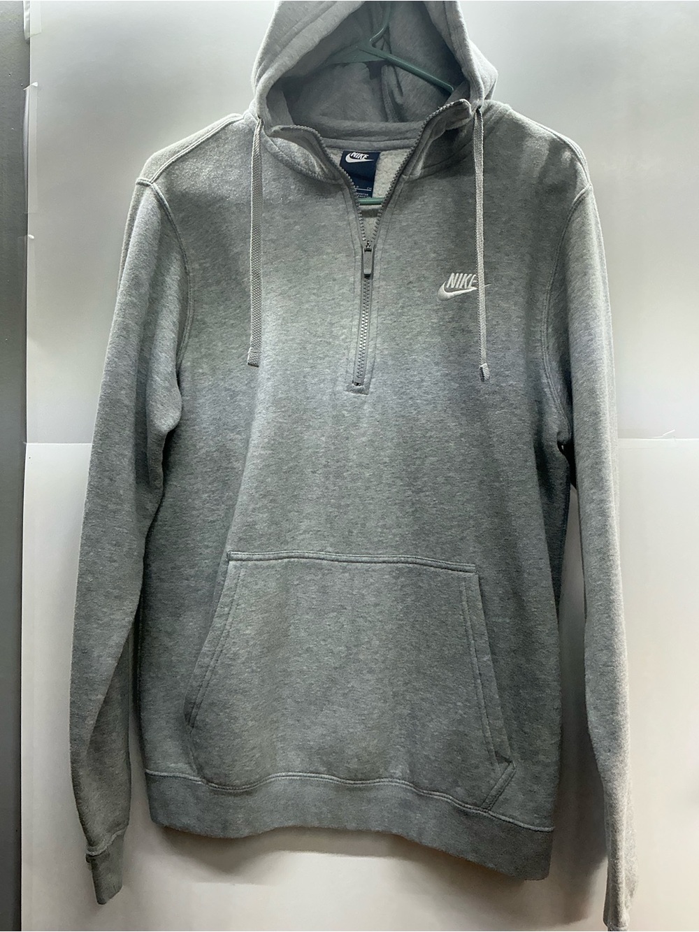 Nike Men’s Light Grey Half-Zip Hoodie